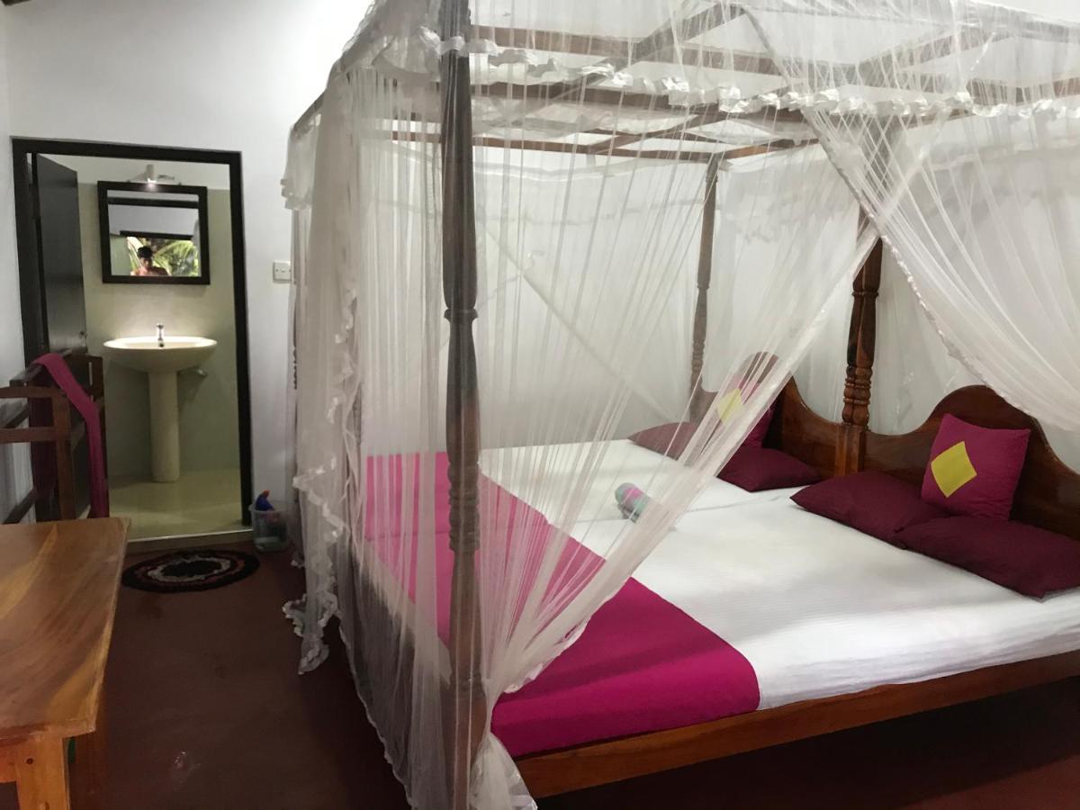 טנגלה Mallika Guest House מראה חיצוני תמונה