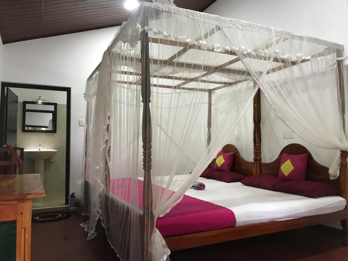 טנגלה Mallika Guest House מראה חיצוני תמונה